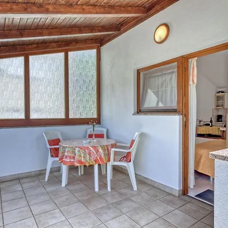 Prázdninový dům House Tiny House Banjole